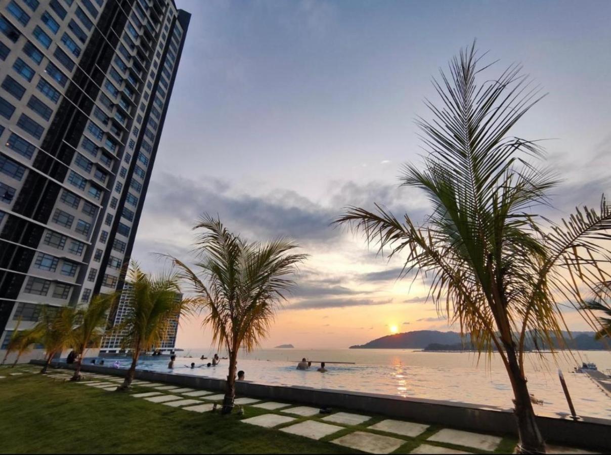Botiza Suites At Jesselton Quay Kota Kinabalu Dış mekan fotoğraf